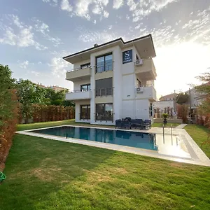 suites-gundogdu.aegeanhotels.net/